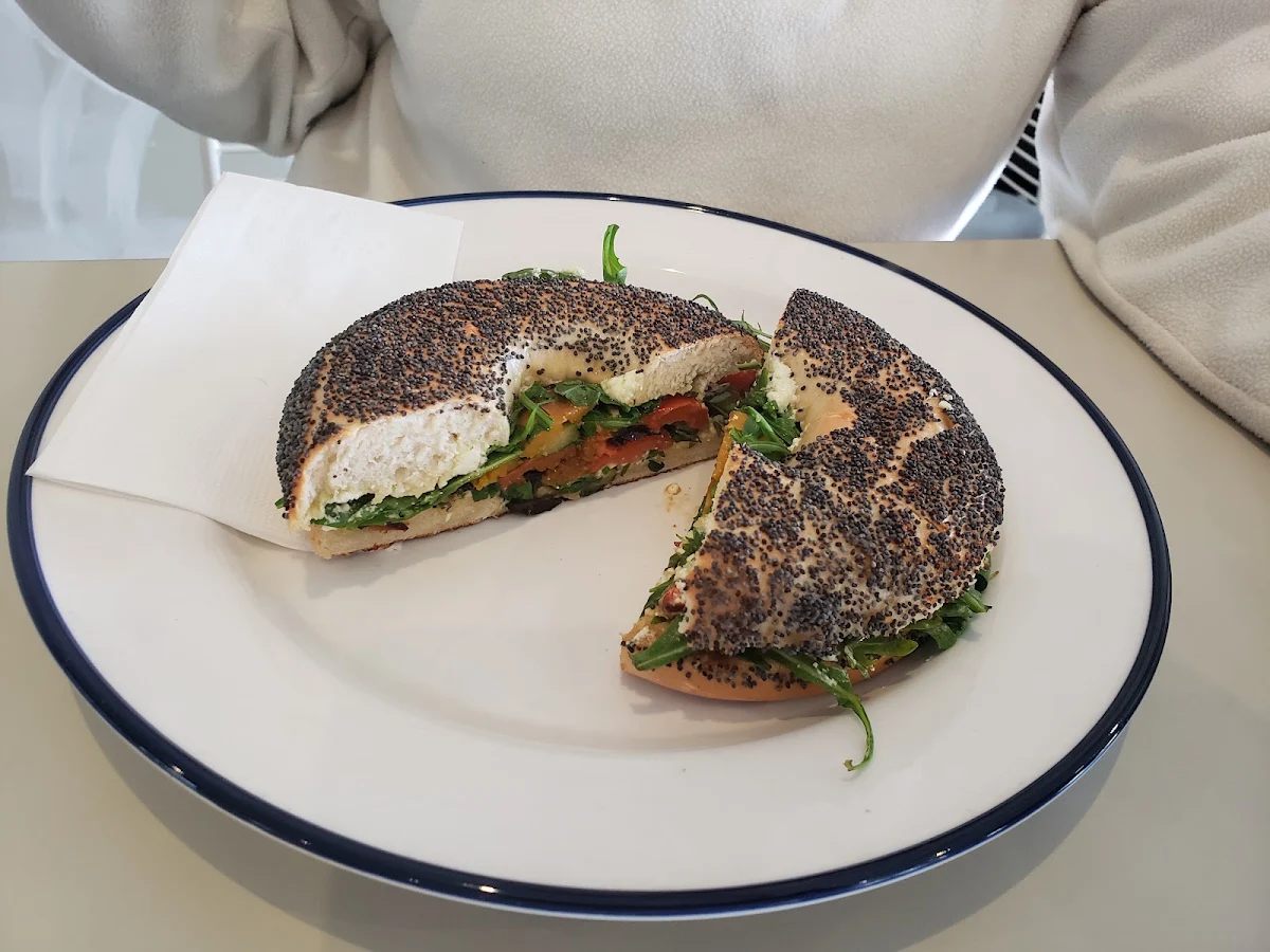 Highlights, Huff Bagelry Mentone