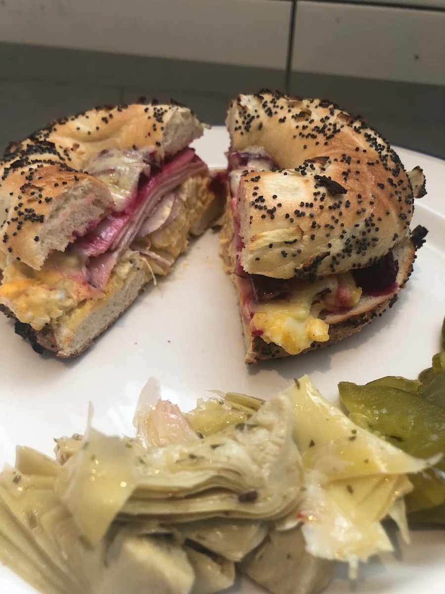 Highlights, Huff Bagelry Mentone