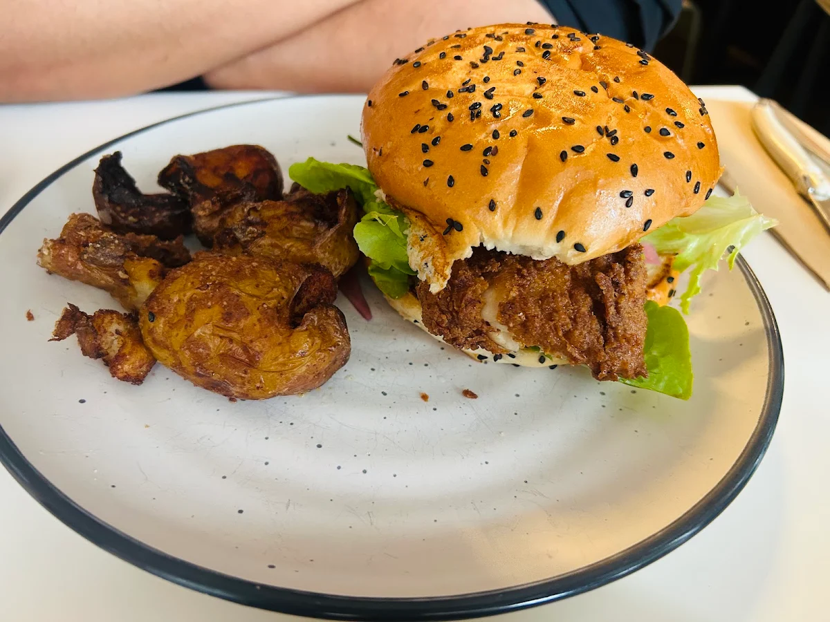 Chicken Burger, Kickaboom