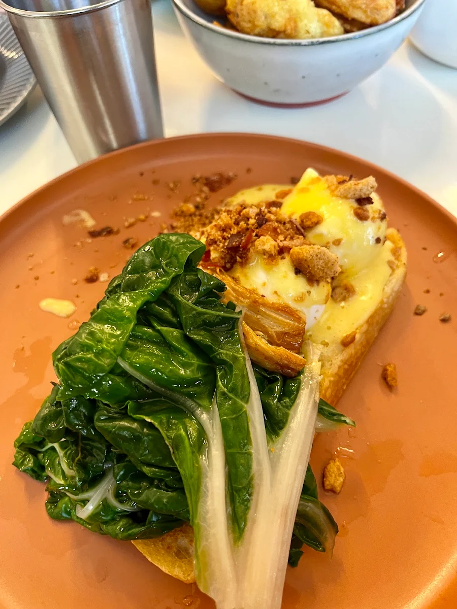 Eggs Benny, Kickaboom