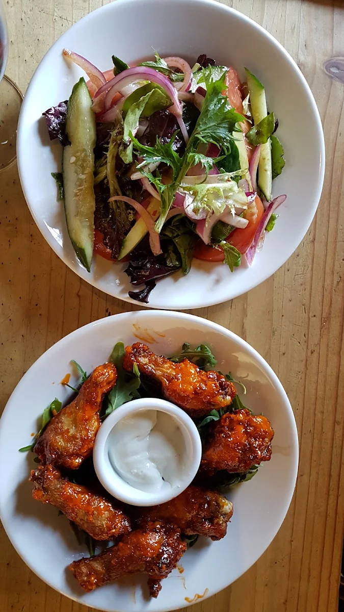 Hot Buffalo Wings with Blue Cheese Sauce