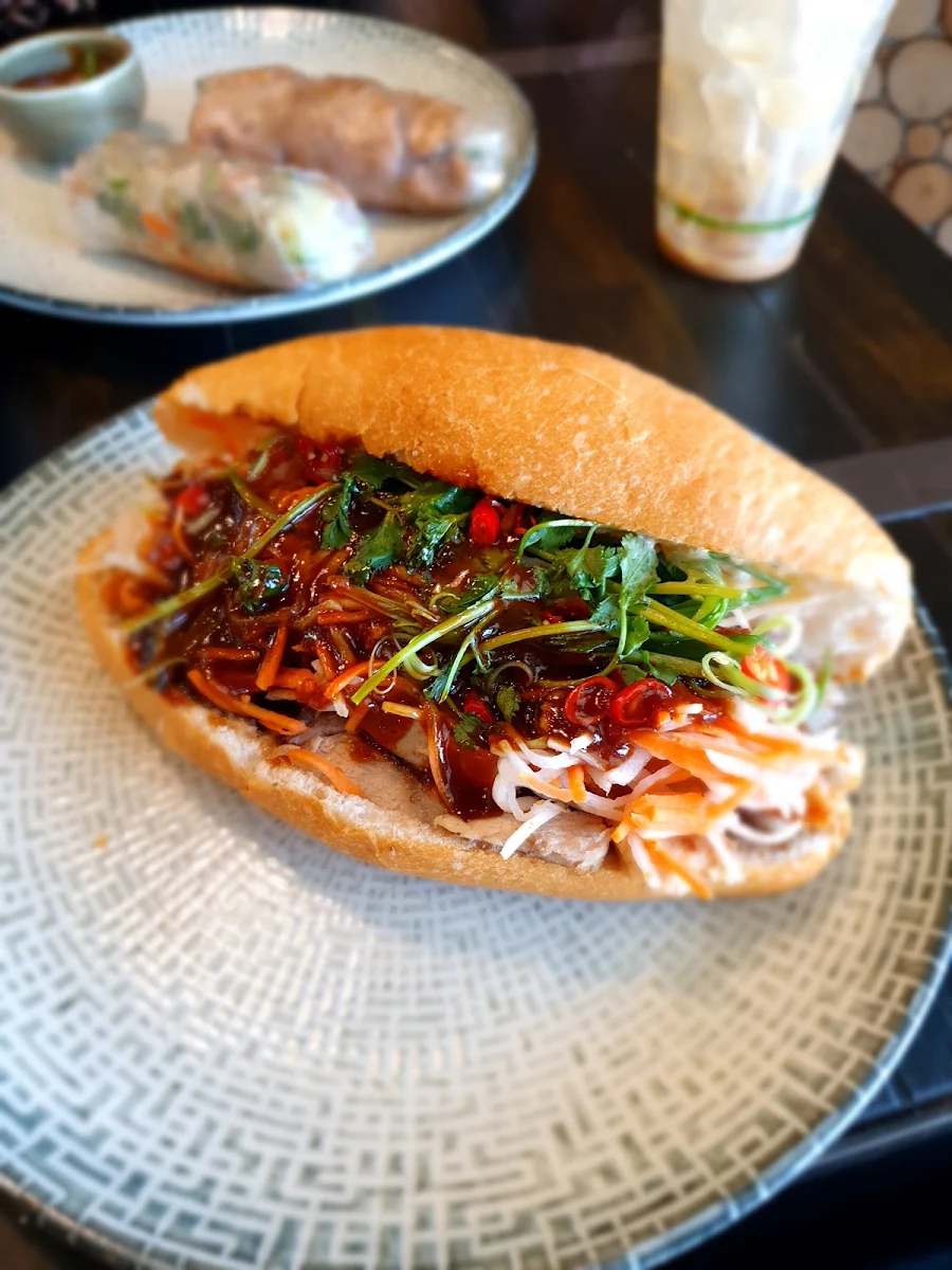 Highlights, V’s Viet Cafe