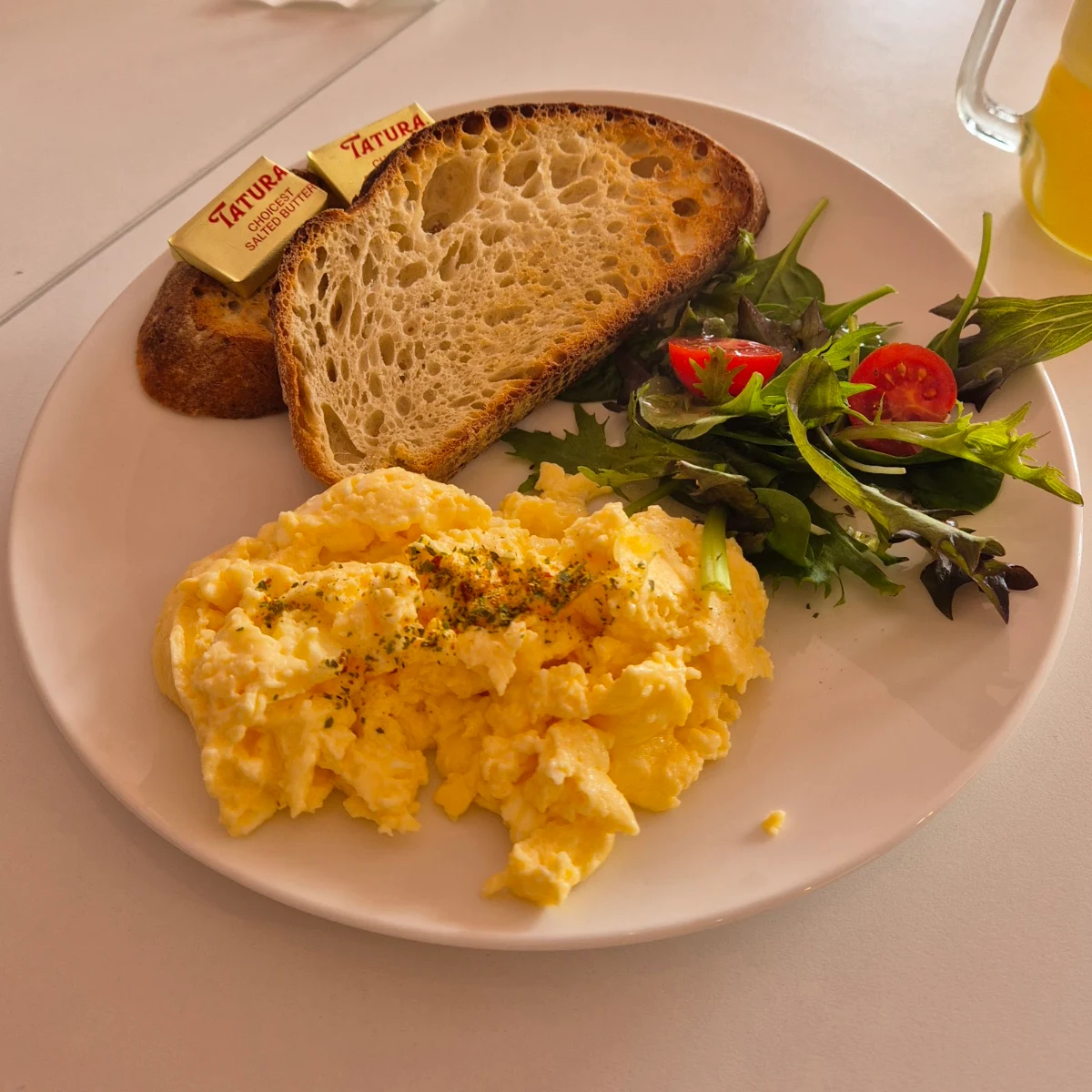 Egg on Toast, YY Cafe and restaurant