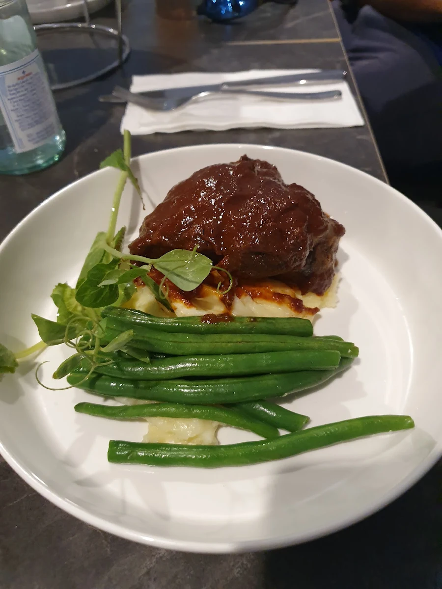 Steak, Enzo's Cucina Panania