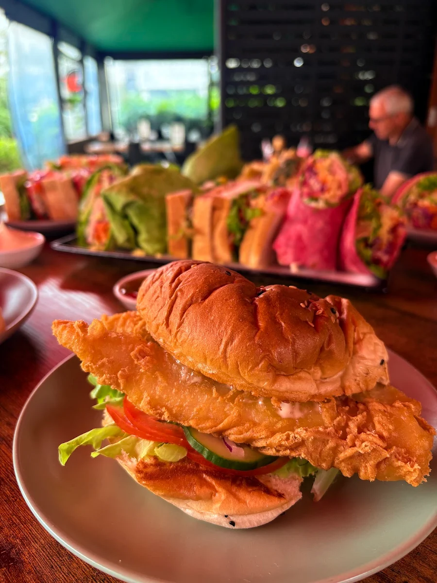 Highlights, Toothies Burger Bar