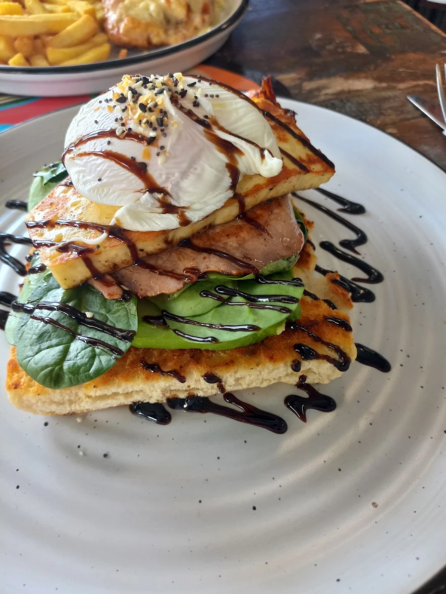 Haloumi Stack, Brewlicious Cafe & Juice Bar/ Brewlicious Desserts