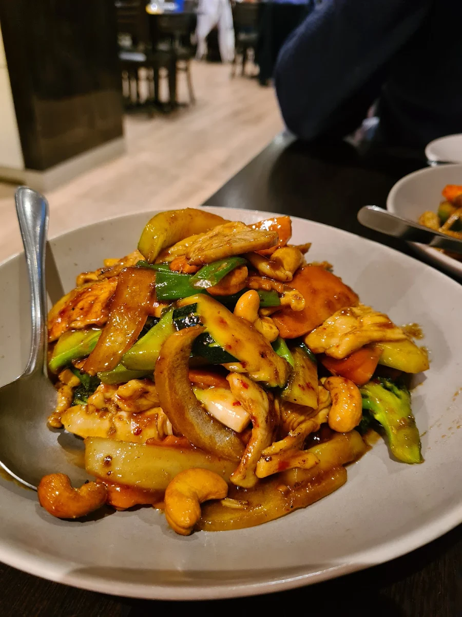Cashew Nut Chicken