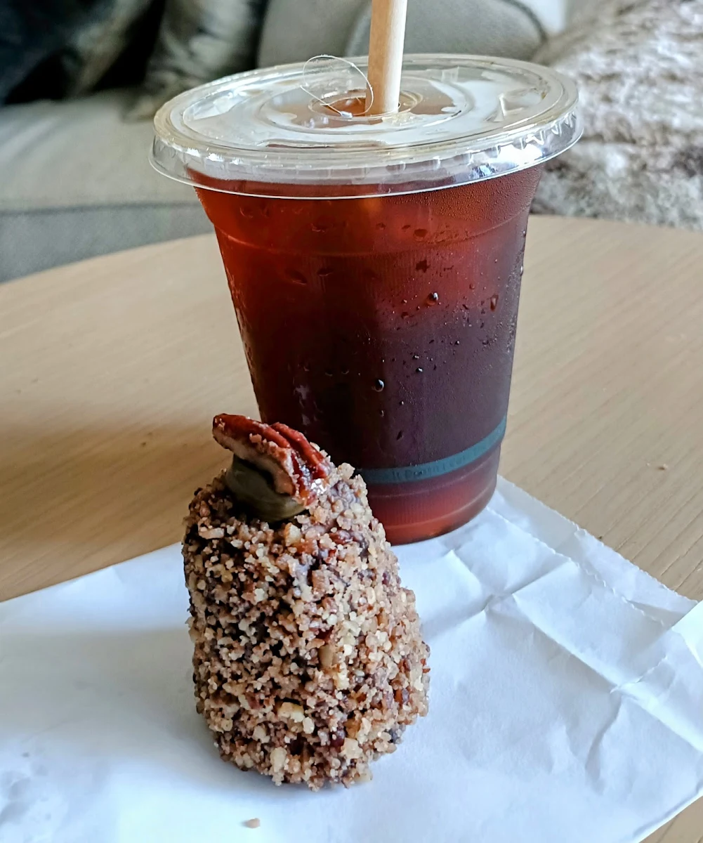 Maple and Pecan, Kudo