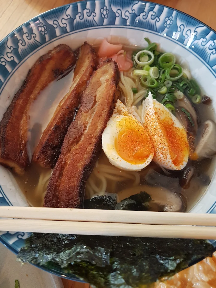 Ramen, Little Chloe Café