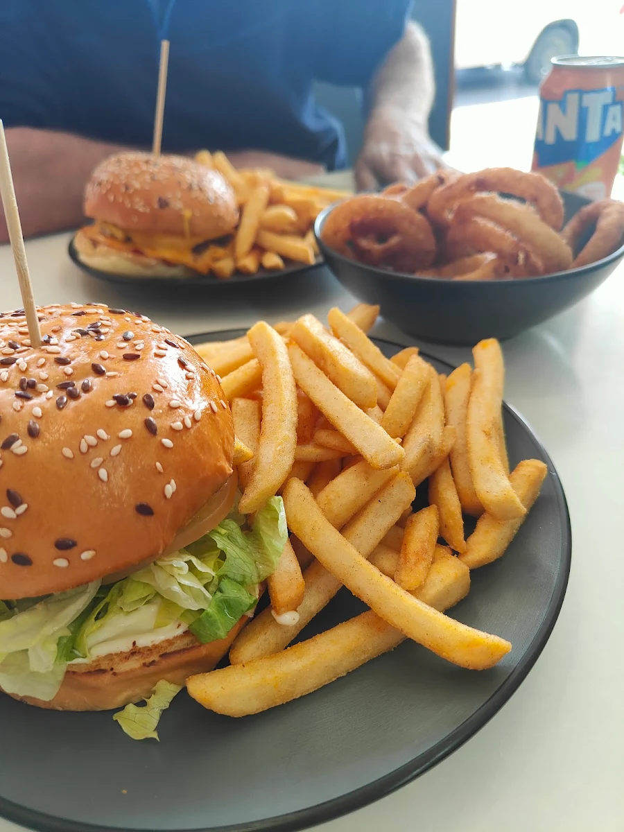 Crispy Chicken Burger