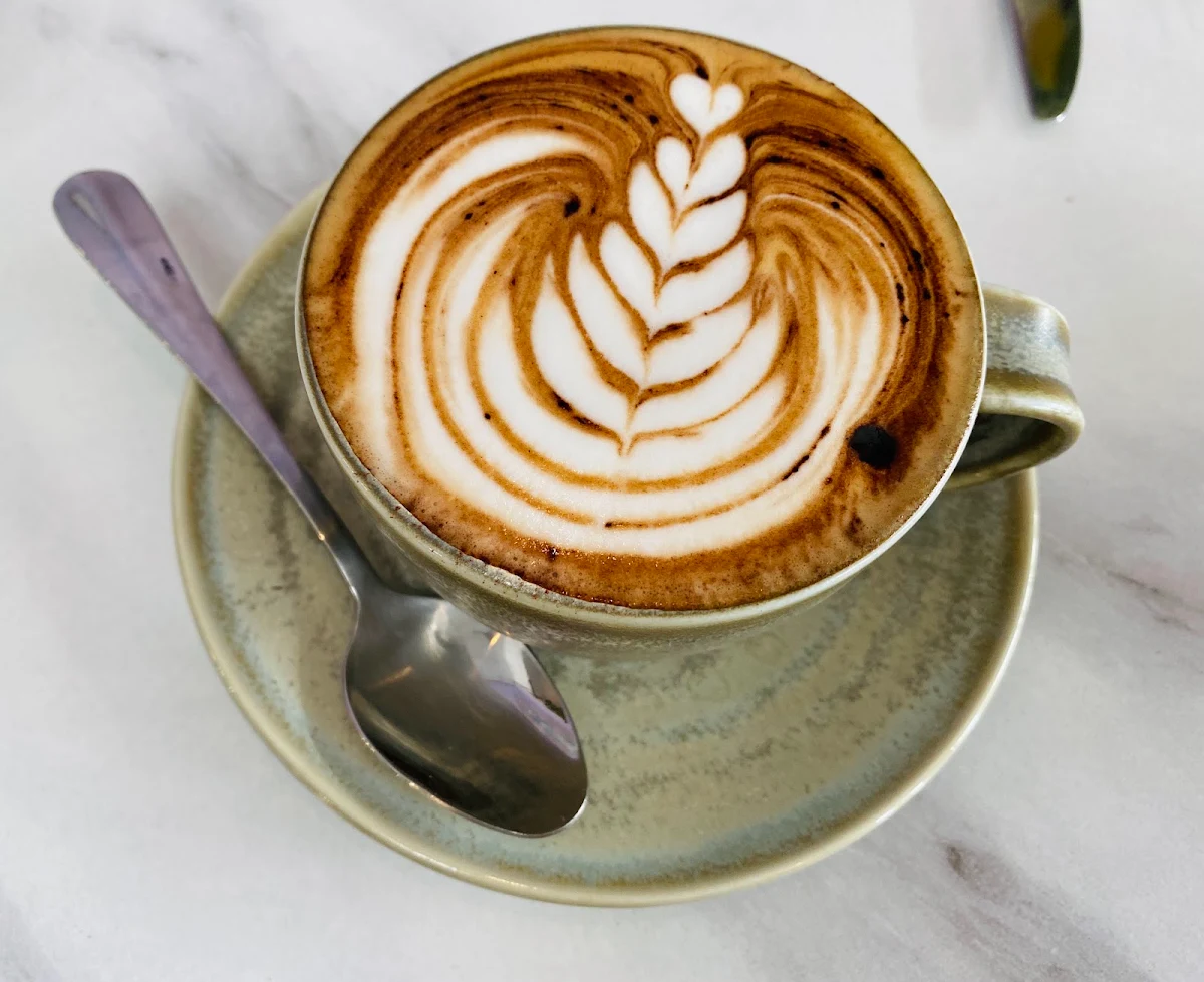 Flat White, Bik's Cafe