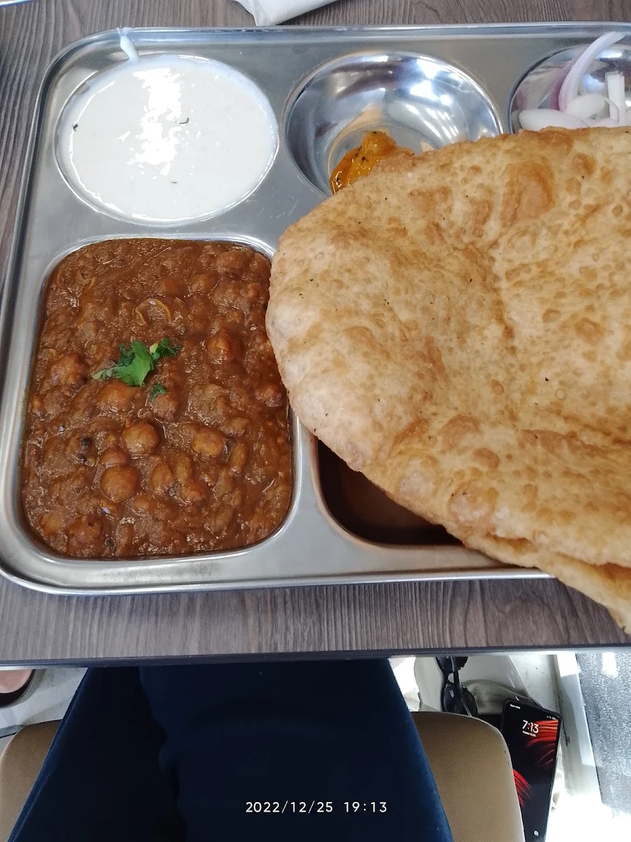 Chole Bhatura