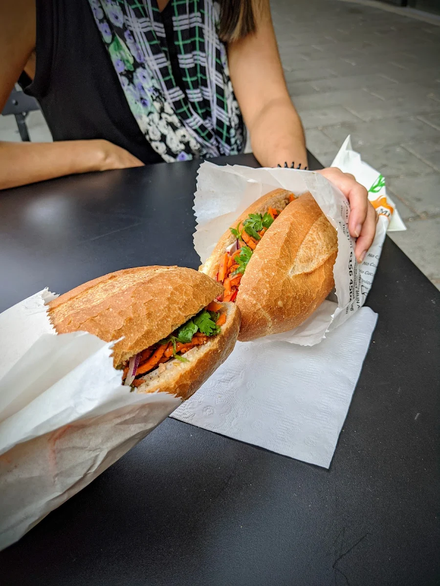 Highlights, Banh Mi House