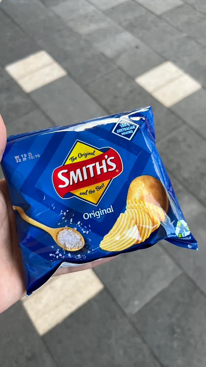Smiths Chips, Sir Joseph Banks Hotel
