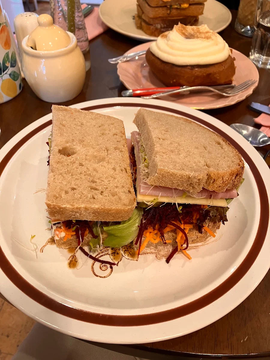 Salad Sanga