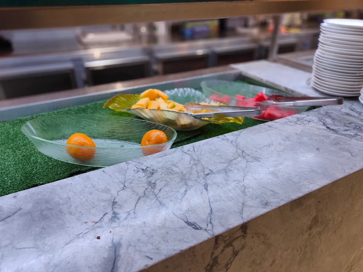 Fresh Fruit Buffet