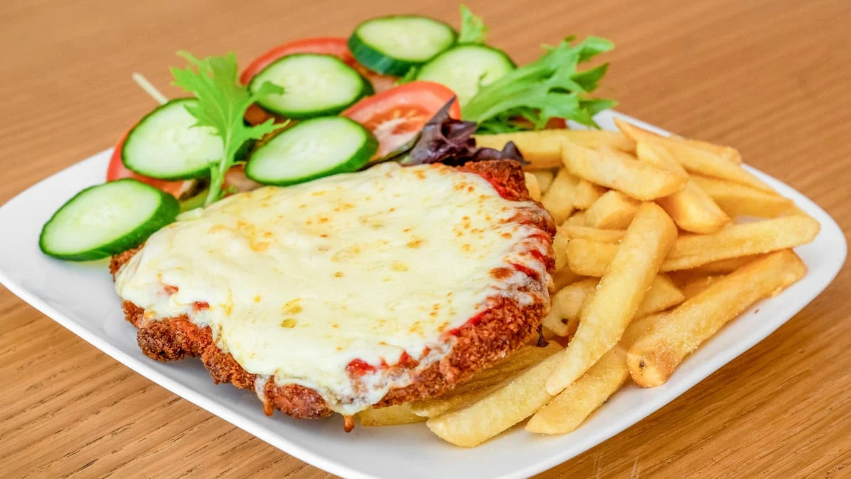Highlights, De Marconi's Pizza & Pasta