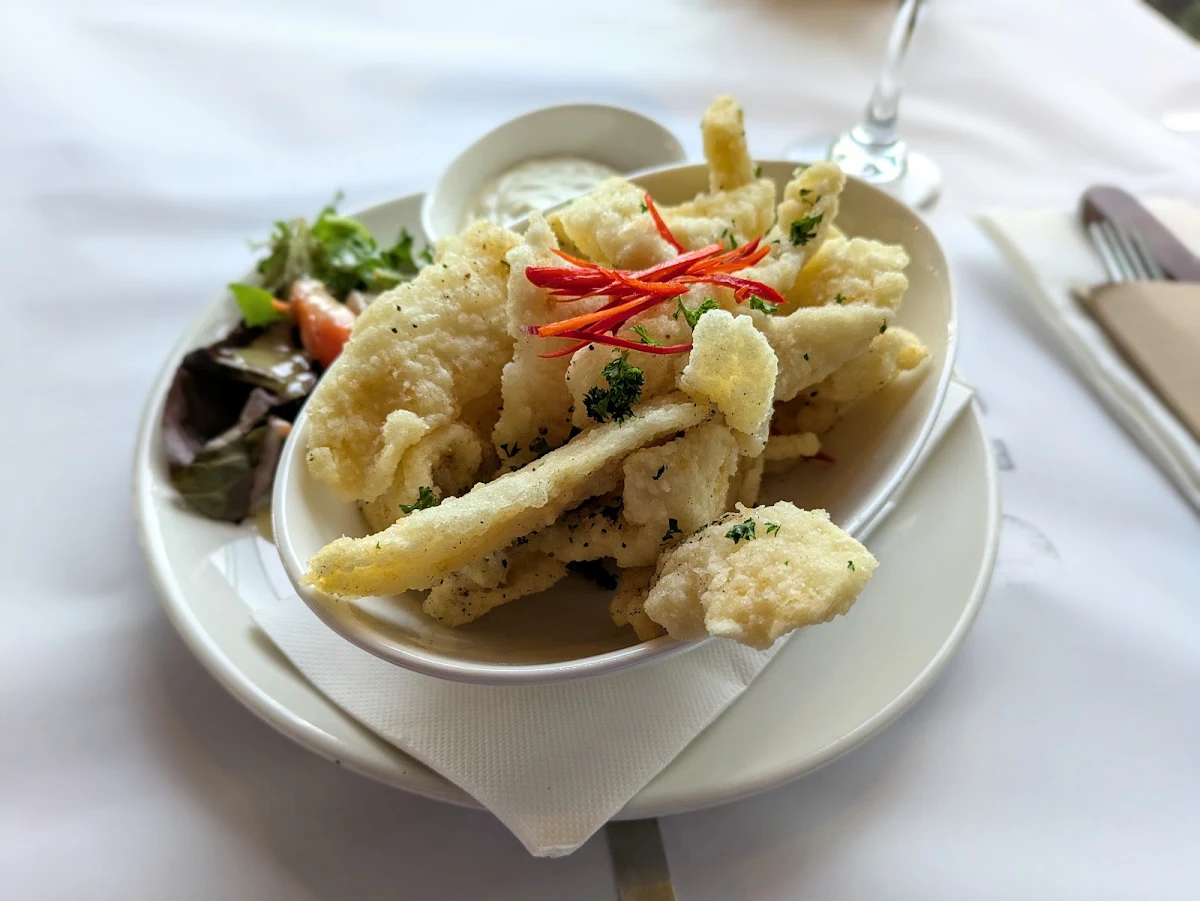 Salt & Pepper Calamari Entree