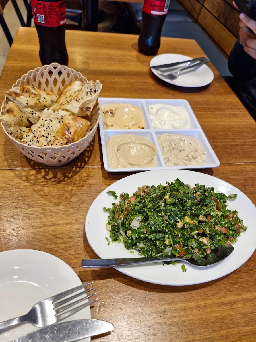 Highlights, Sahara Cafe & Grill Casula