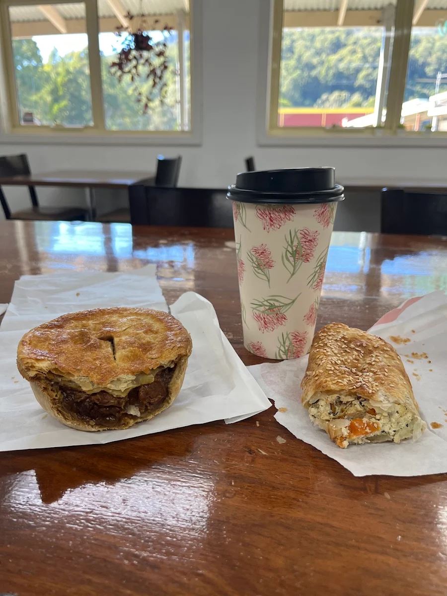 Highlights, Platypus Café Tullah