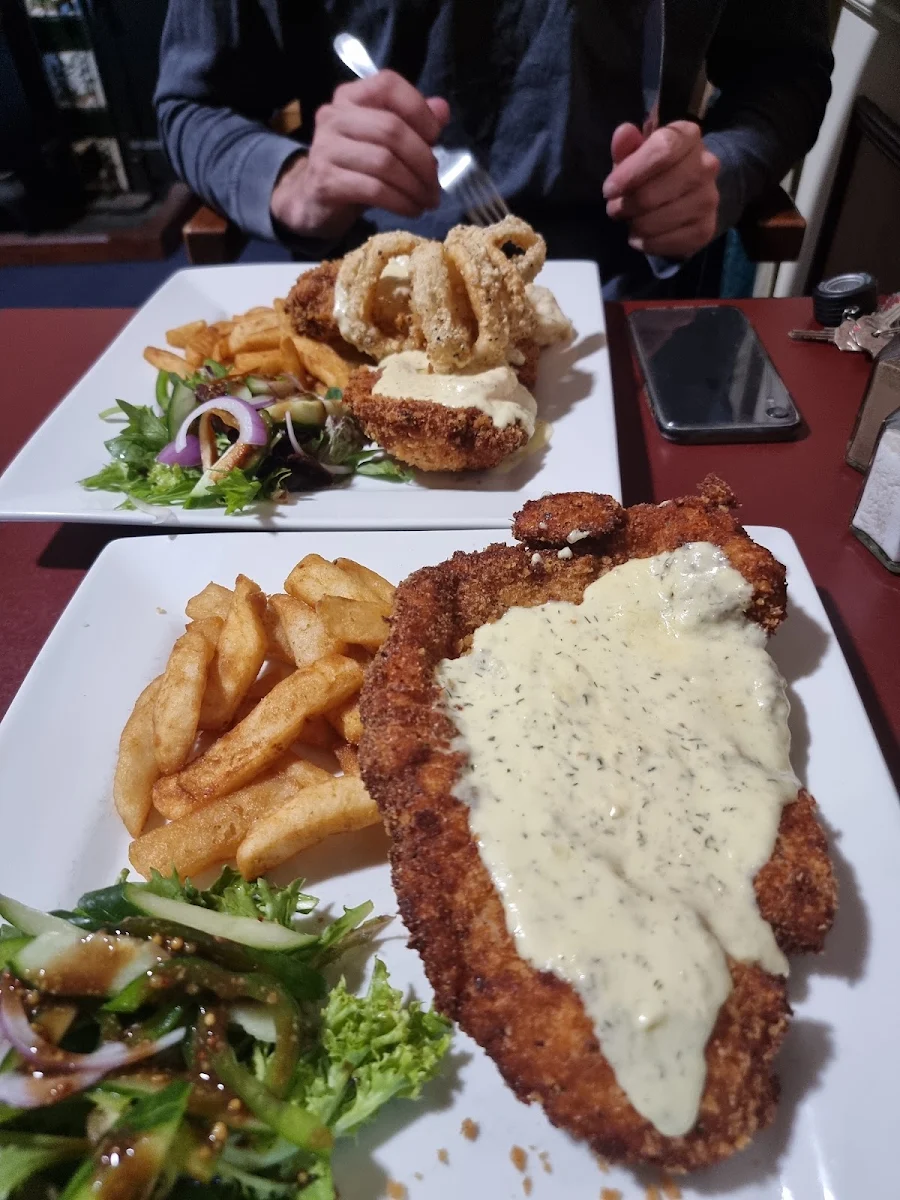 Chicken Schnitzel with Garlic Sauce