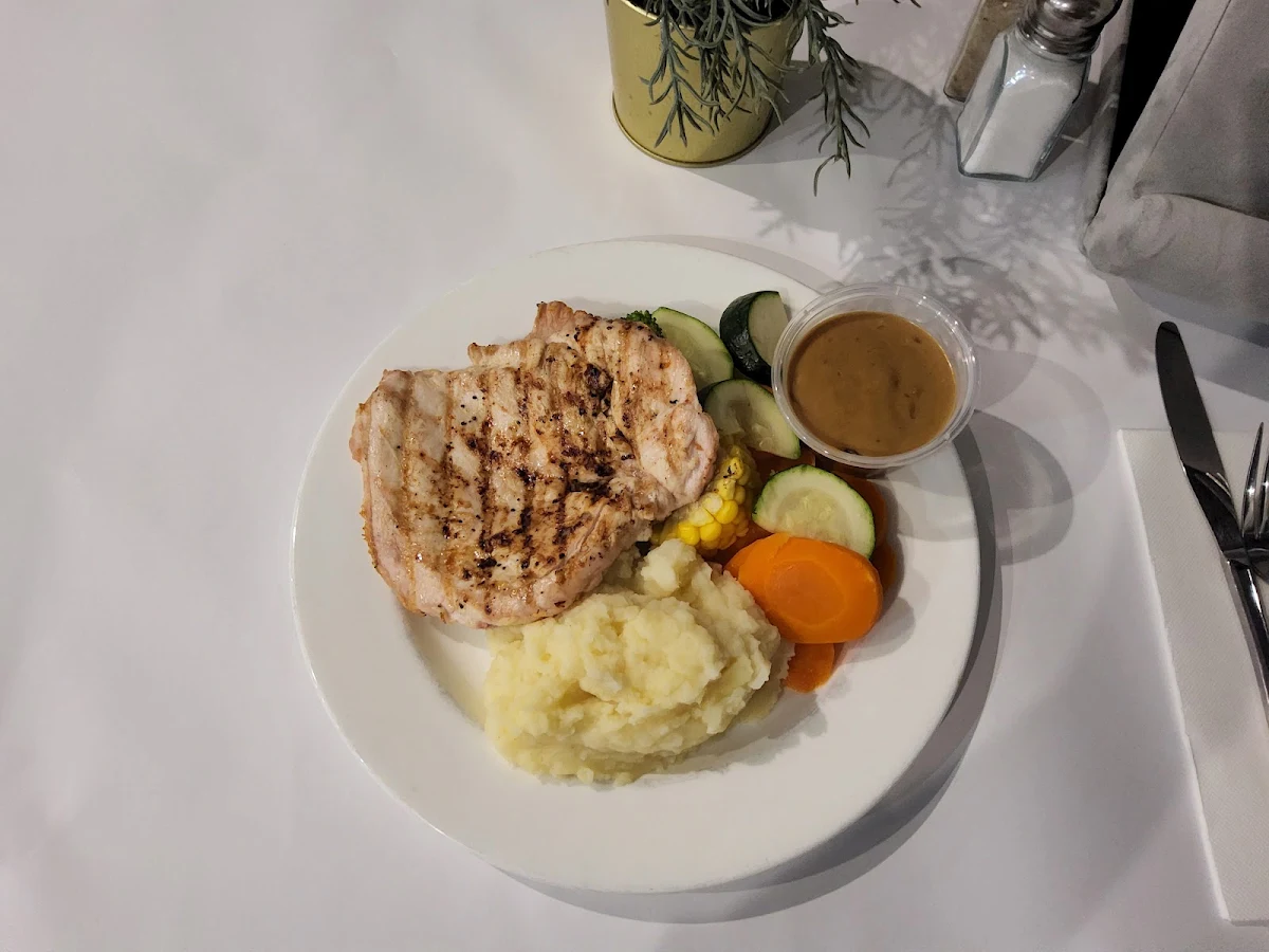 Chicken and Mash Potatoes and Vegetables with Mushroom Sauce