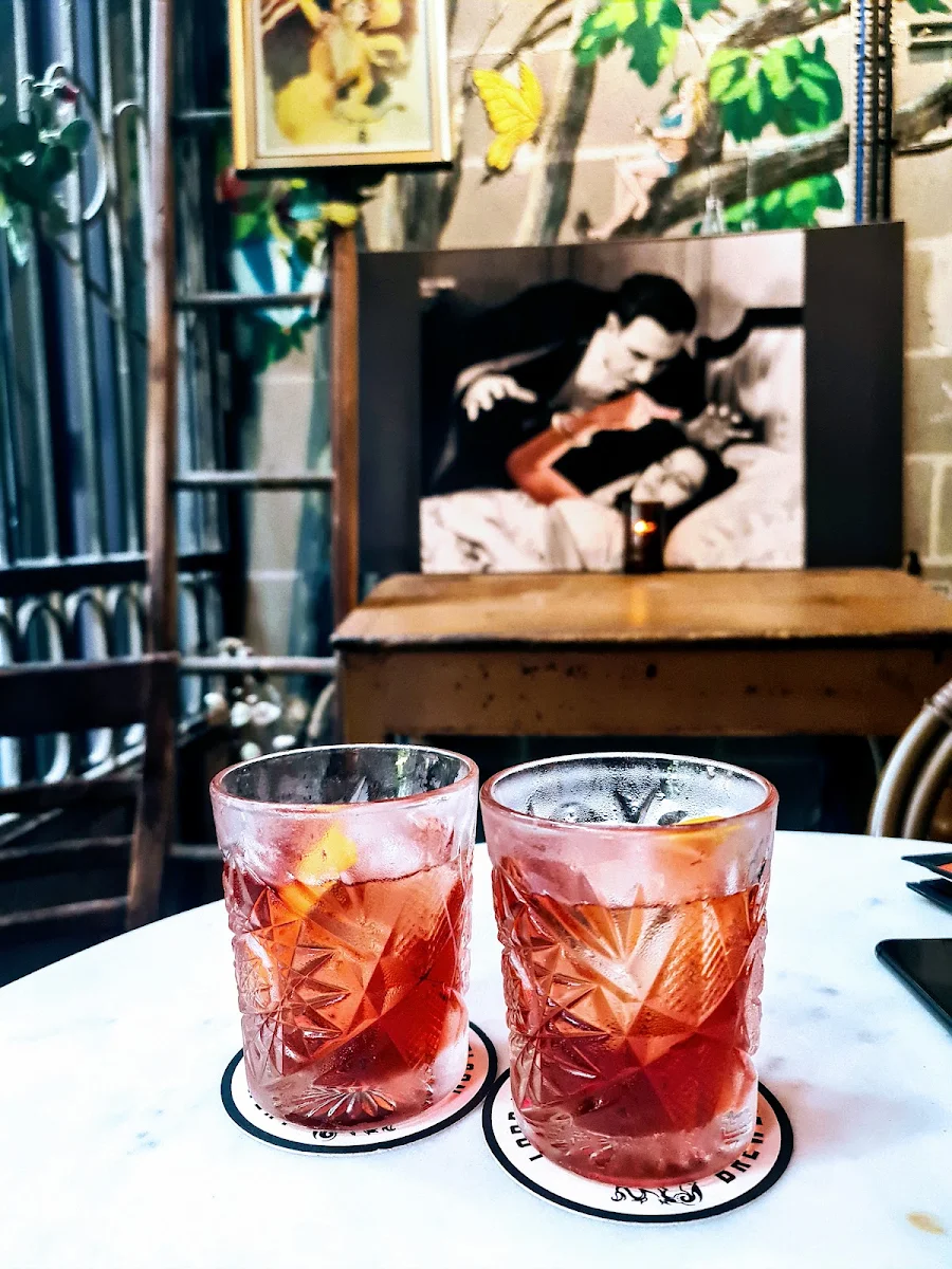 Negroni, The Treehouse Hotel
