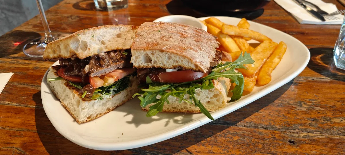 Steak Sandwich, The Treehouse Hotel