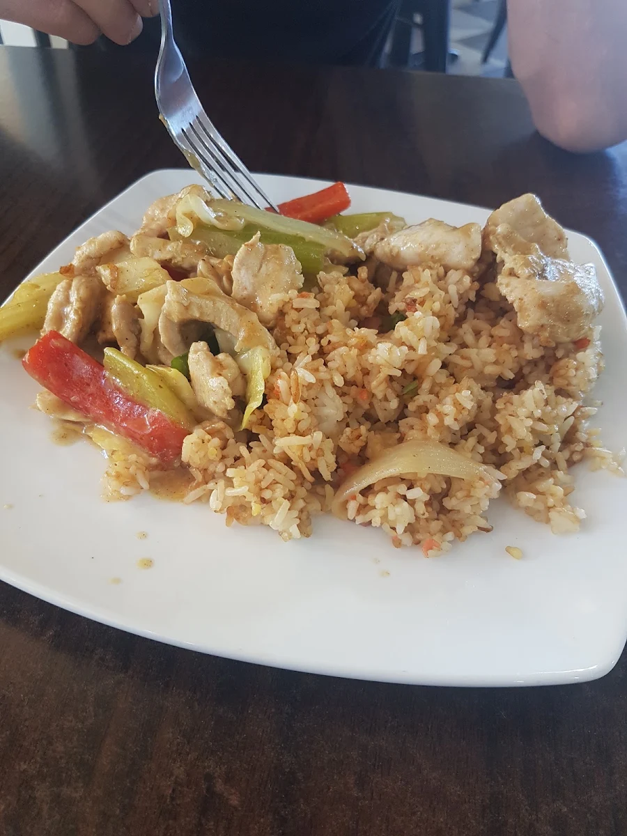 Highlights, Cafe & Banh Mi