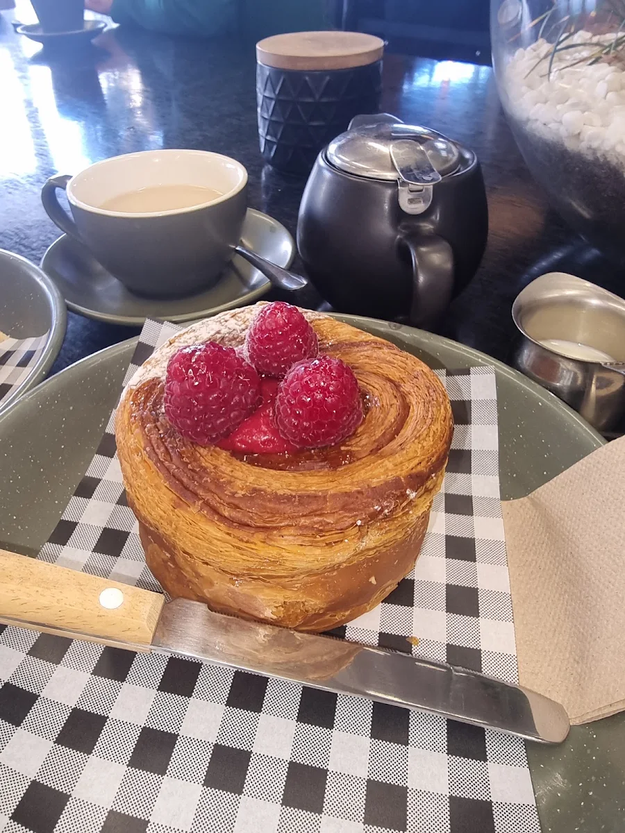 Raspberry Danish, Groundsman Espresso