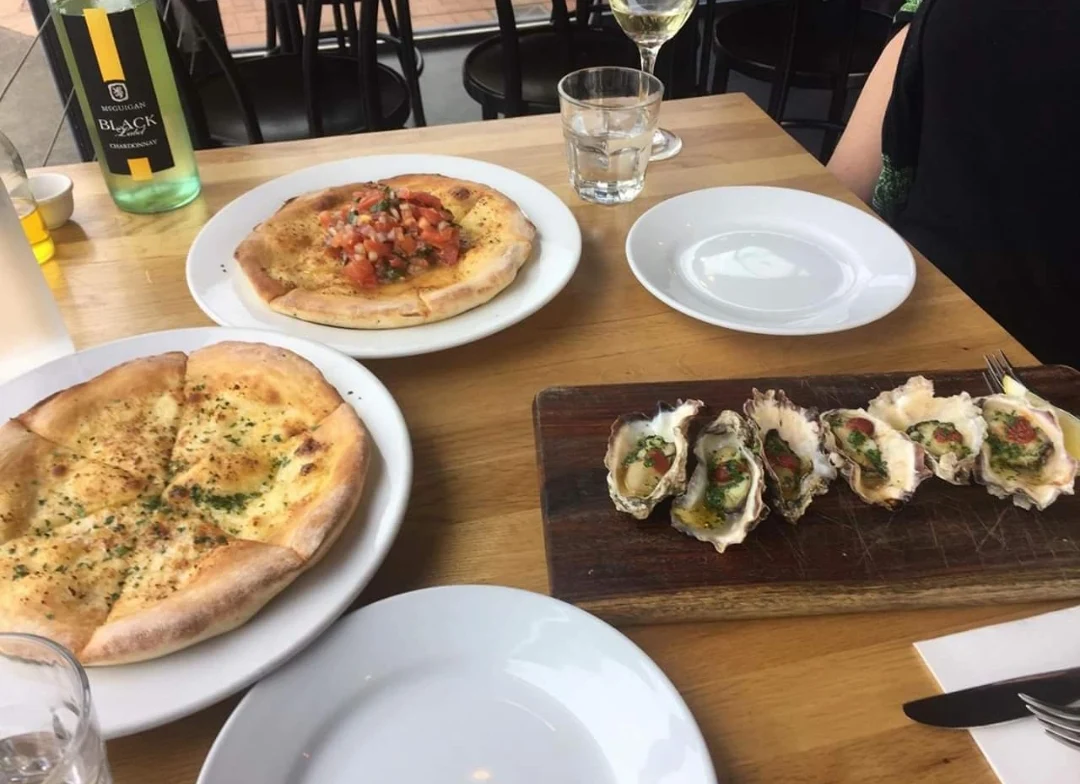 Garlic Bread Bruschetta