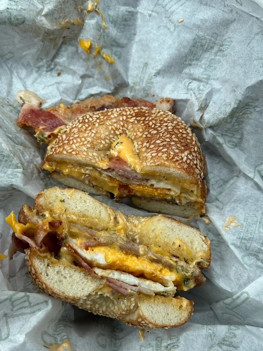 Egg Bacon Roll, Shooter