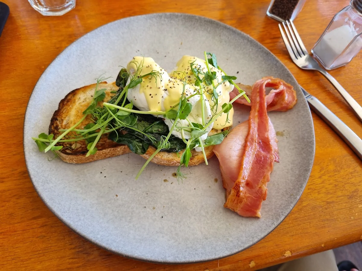 Eggs Benedict