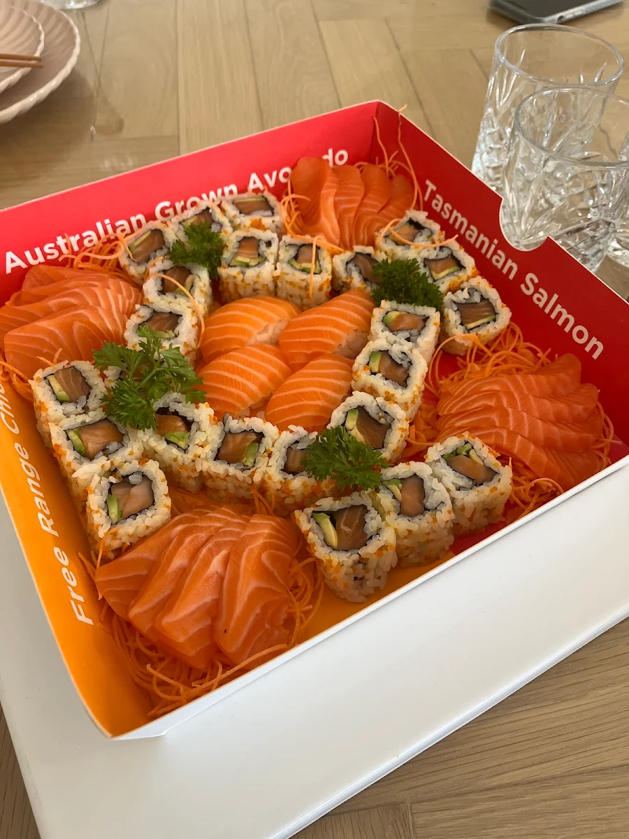 Salmon Lover's