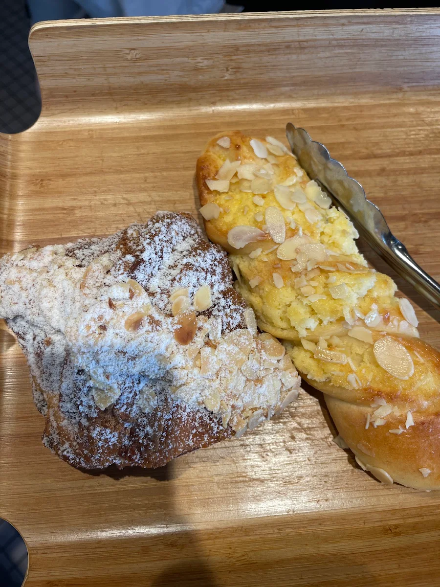 Almond Croissant