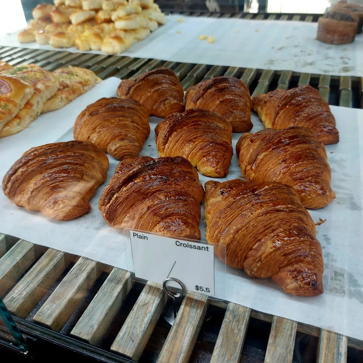 Plain Croissant