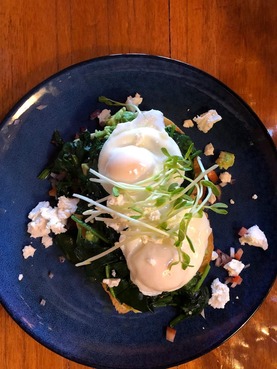 Poached Egg, Barrabool Maze Estate
