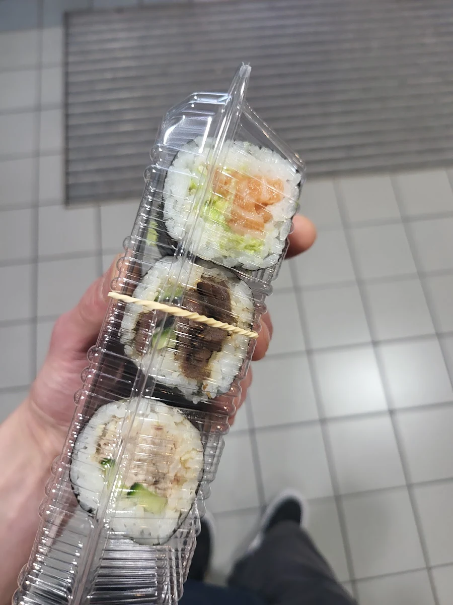 Highlights, Ai Sushi