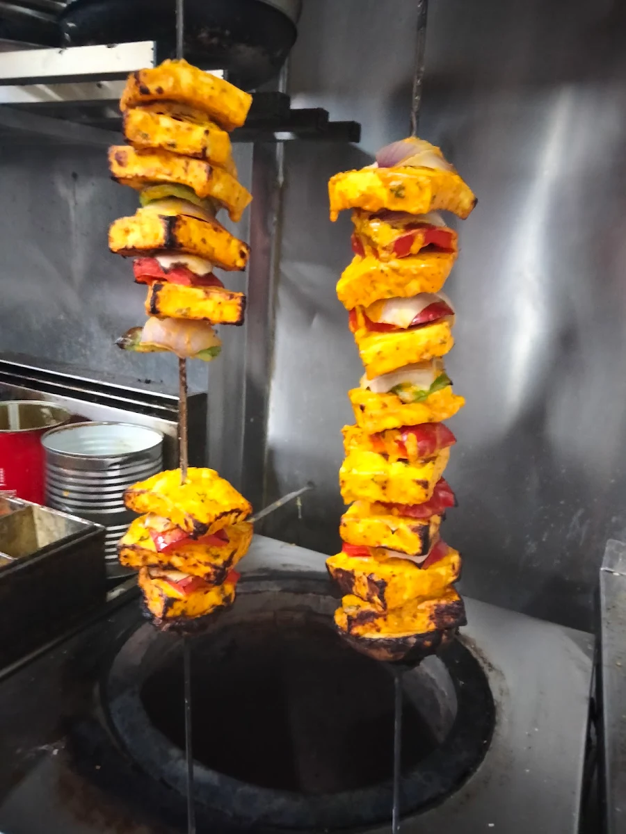 Tandoori Paneer Tikka V