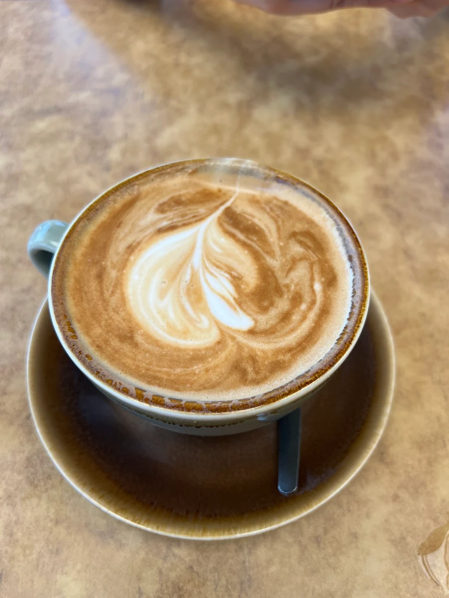 Flat White, Simply D'Vine Cafe