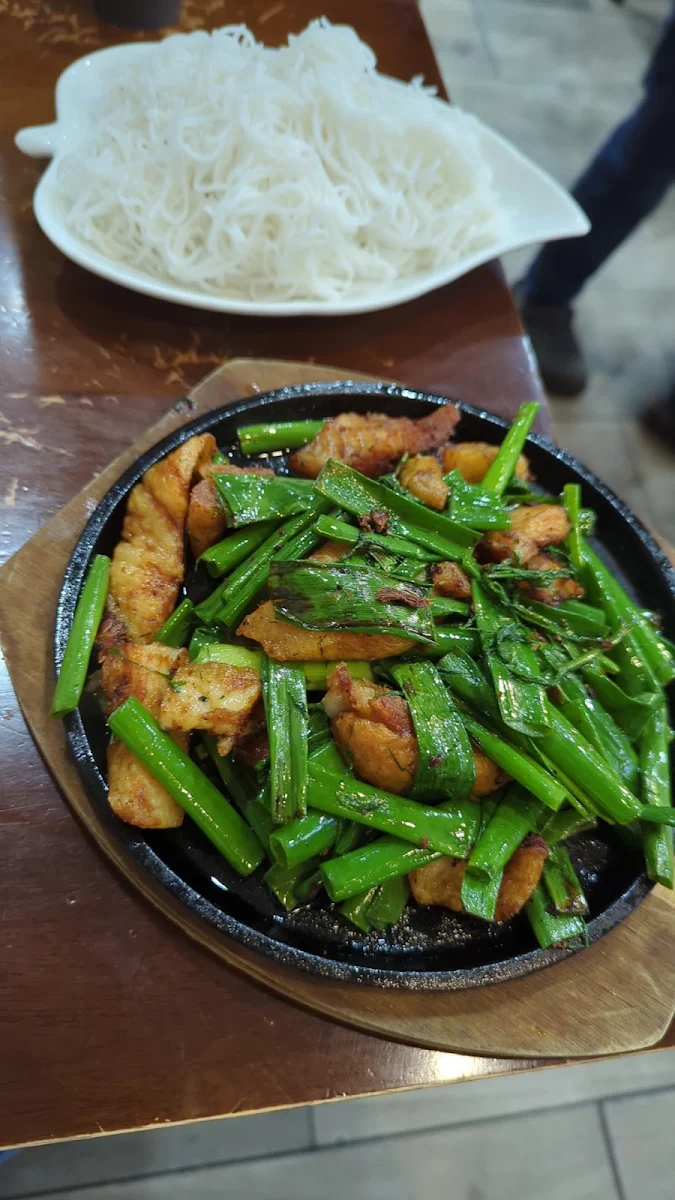 Fish, Bún Chả Hòa
