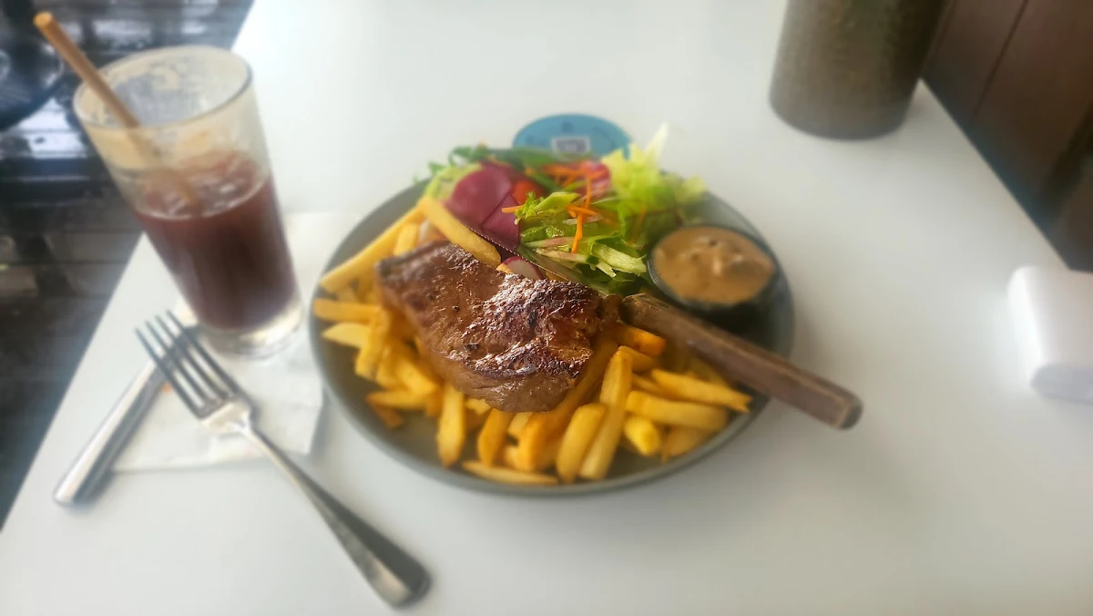 Steak & Chips, The Summit Restaurant & Bar