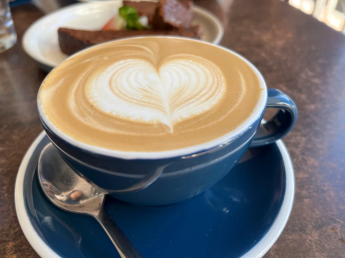 Flat White, Viva la Vida