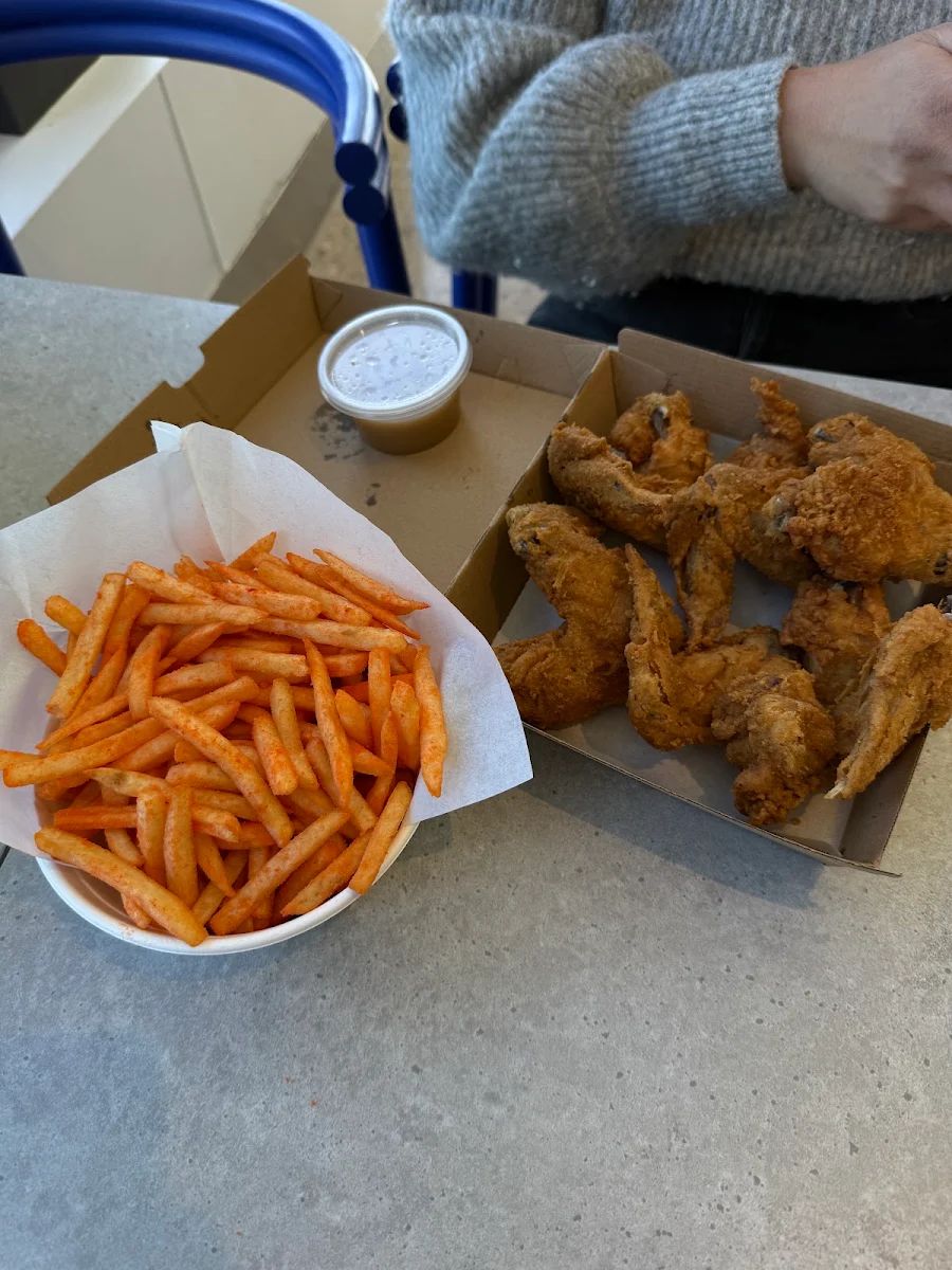 Highlights, Potato Avenue Oran Park (formerly known as Potato Corner Oran Park)