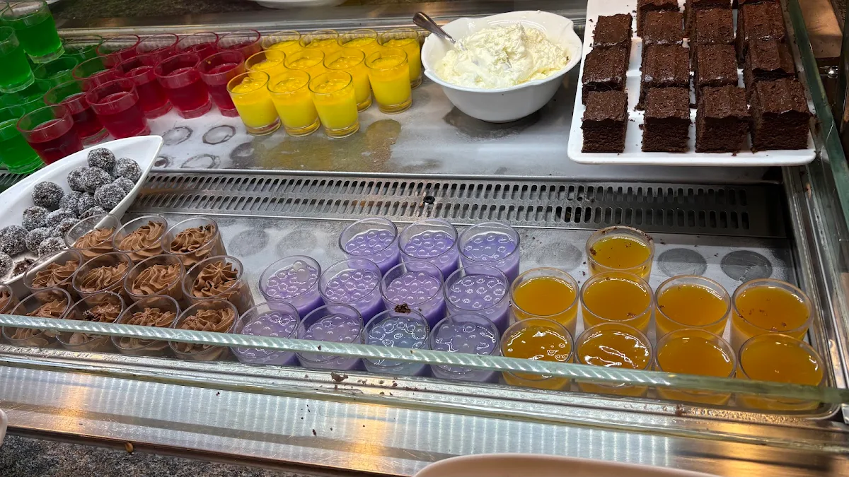 Highlights, Jayliano's Strathpine