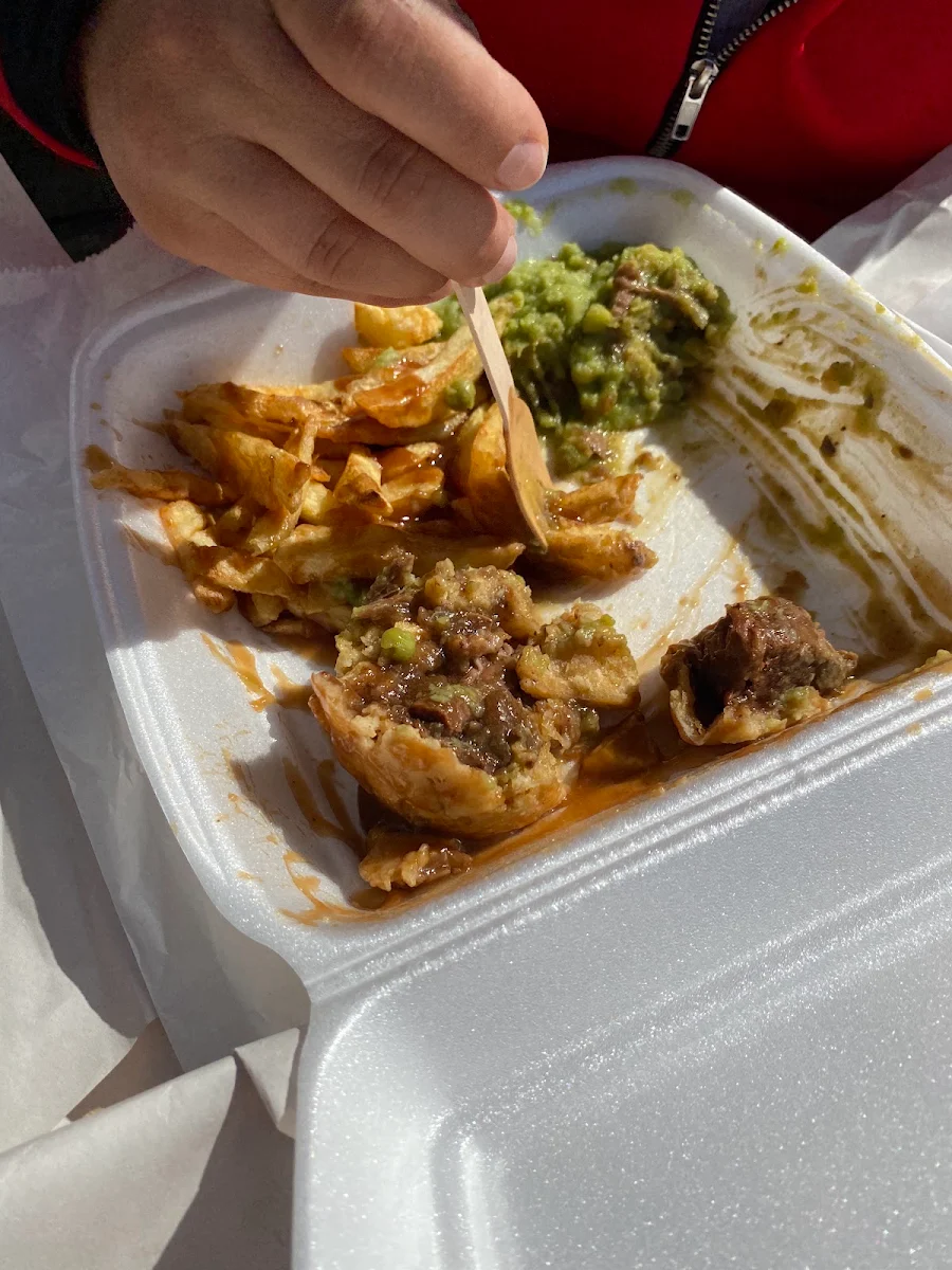 Pudding Chips Peas and Gravy Fries