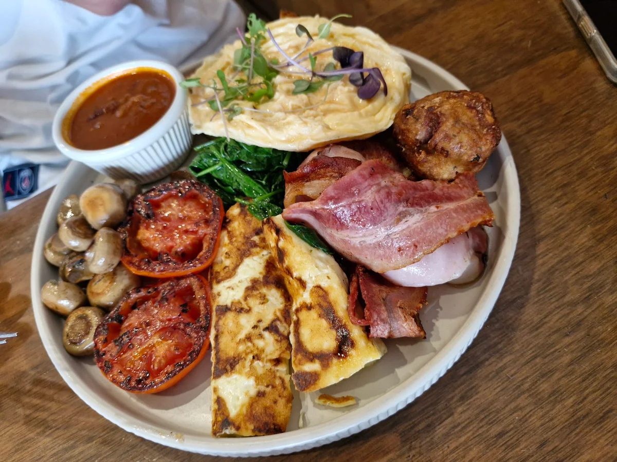 Big Breakfast with Bacon