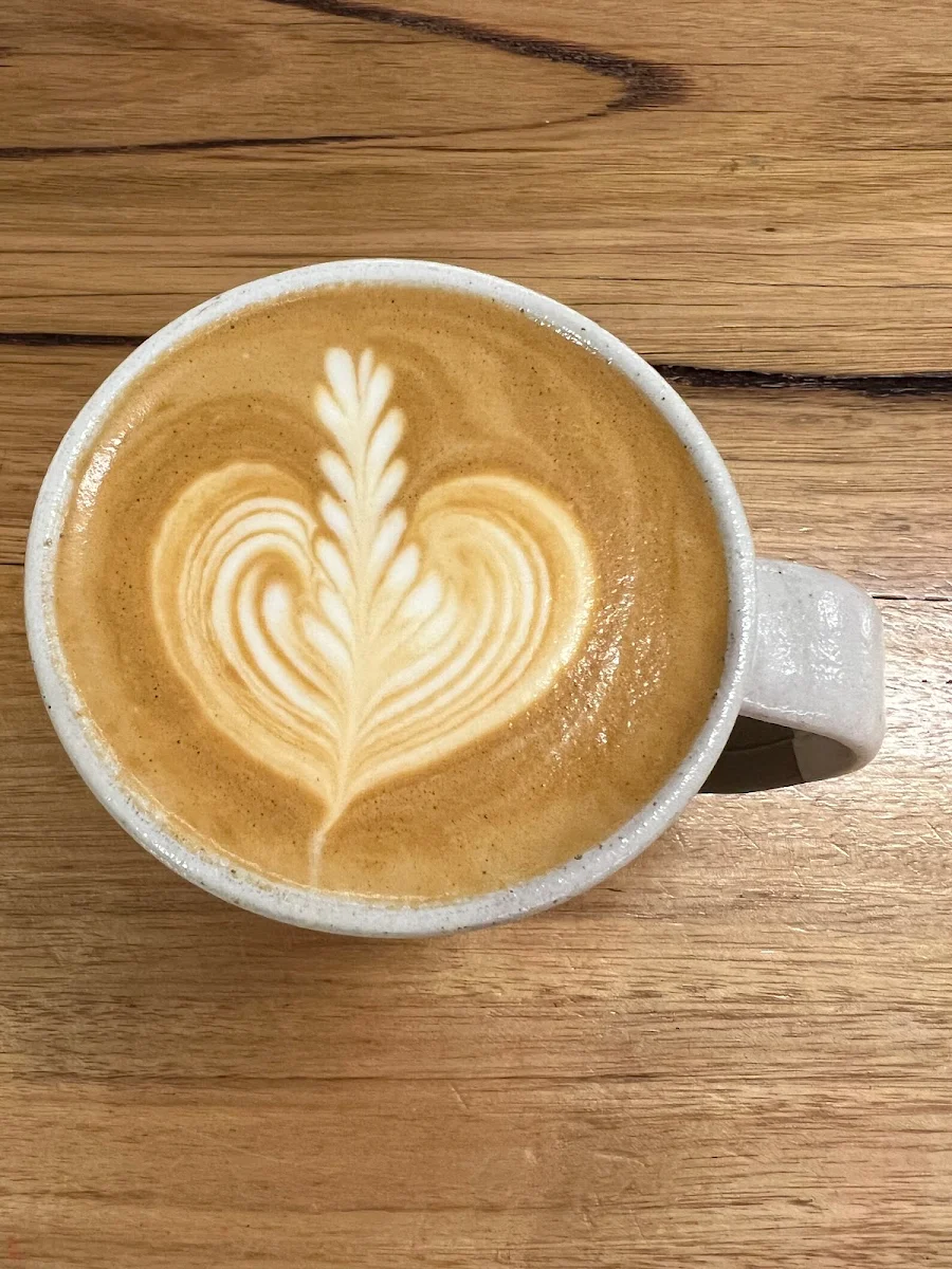 Flat White, Diggy Doo's Coffee