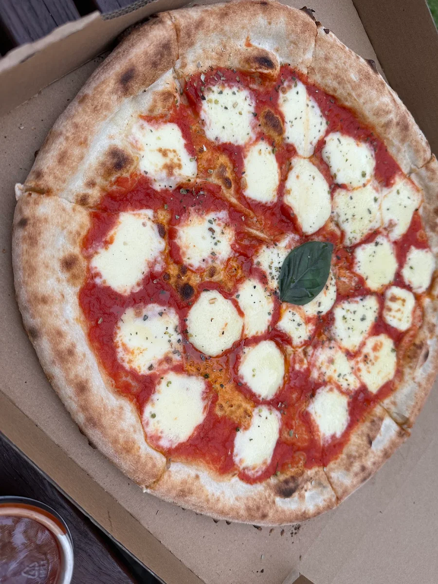 Margaritha, Bastoni Pizzeria