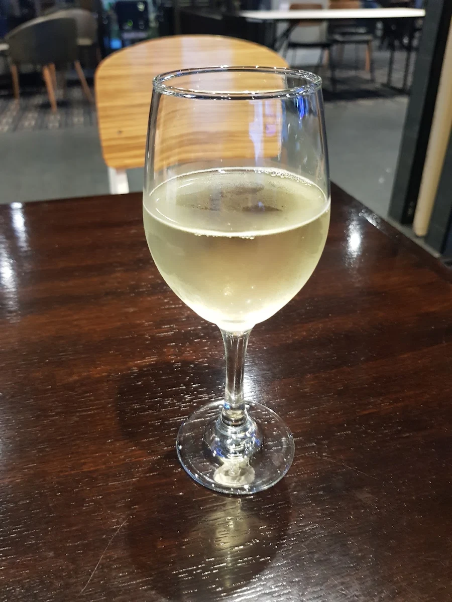Wine, Olympic Hotel